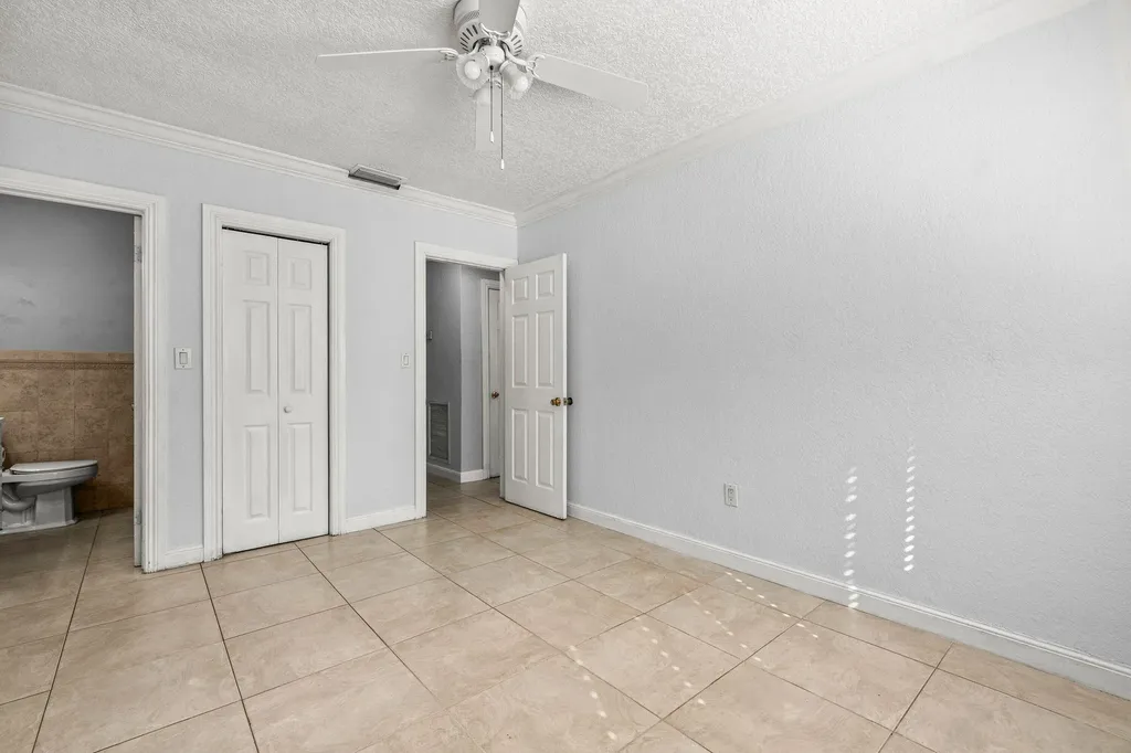 200 SW 7th Street Boca Raton FL 33432