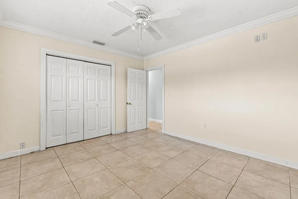 200 SW 7th Street Boca Raton FL 33432