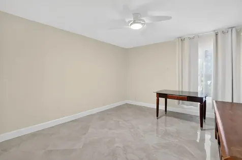 9245 Flynn Circle Boca Raton FL 33496