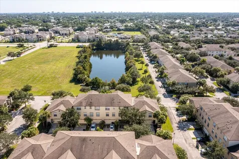 1890 SE Interlachen Drive Port St Lucie FL 34952