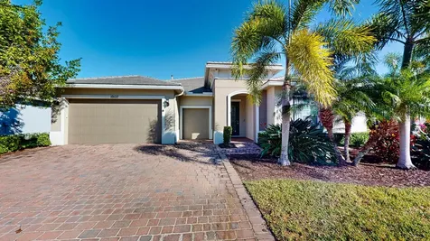 10127 SW Cypress Wood Court Port St Lucie FL 34987