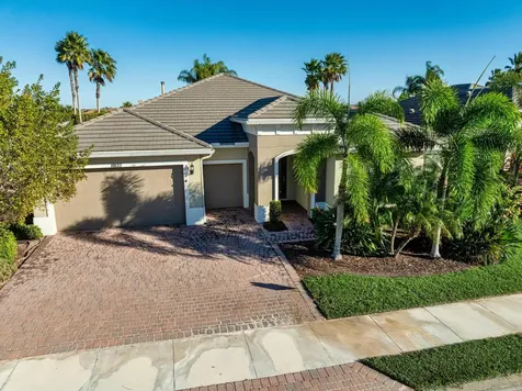 10127 SW Cypress Wood Court Port St Lucie FL 34987