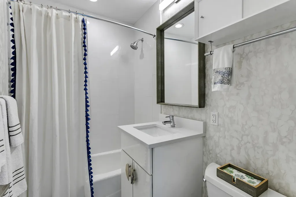406 35th Street West Palm Beach FL 33407