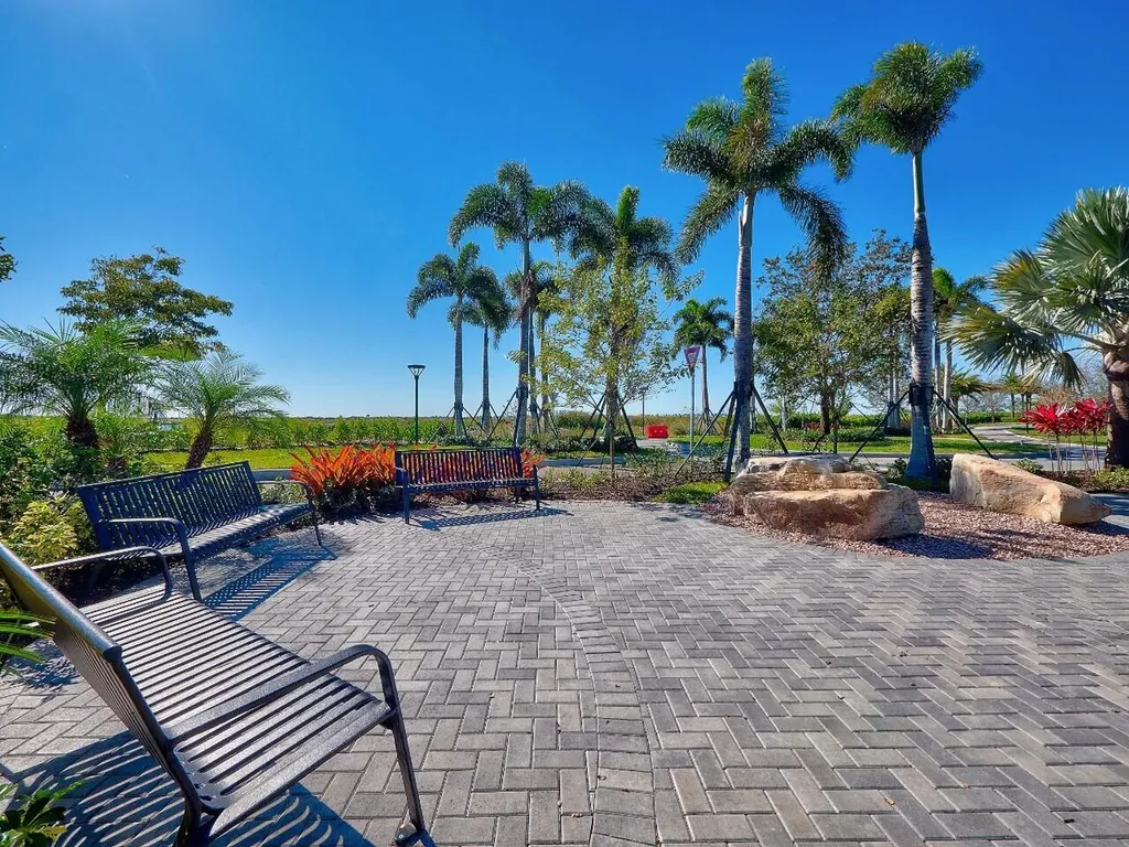 12406 SW High Tide Road Port St Lucie FL 34987