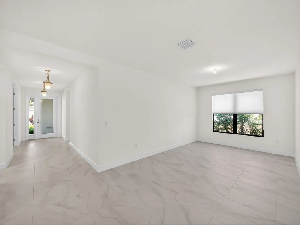 12406 SW High Tide Road Port St Lucie FL 34987