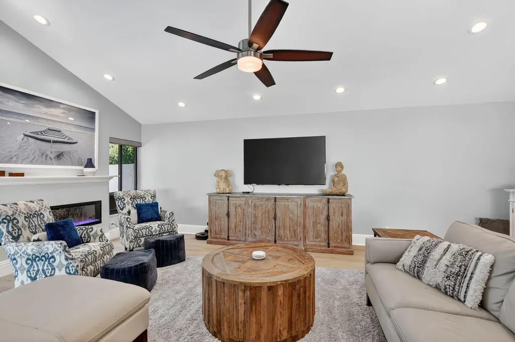 21634 Club Villa Terrace Boca Raton FL 33433