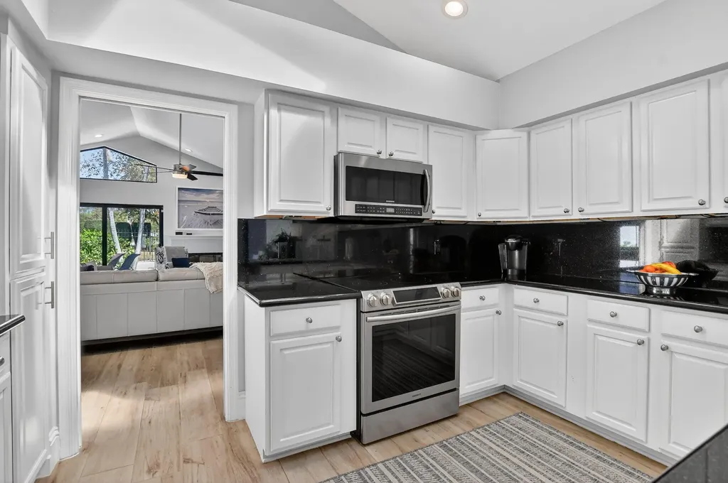 21634 Club Villa Terrace Boca Raton FL 33433