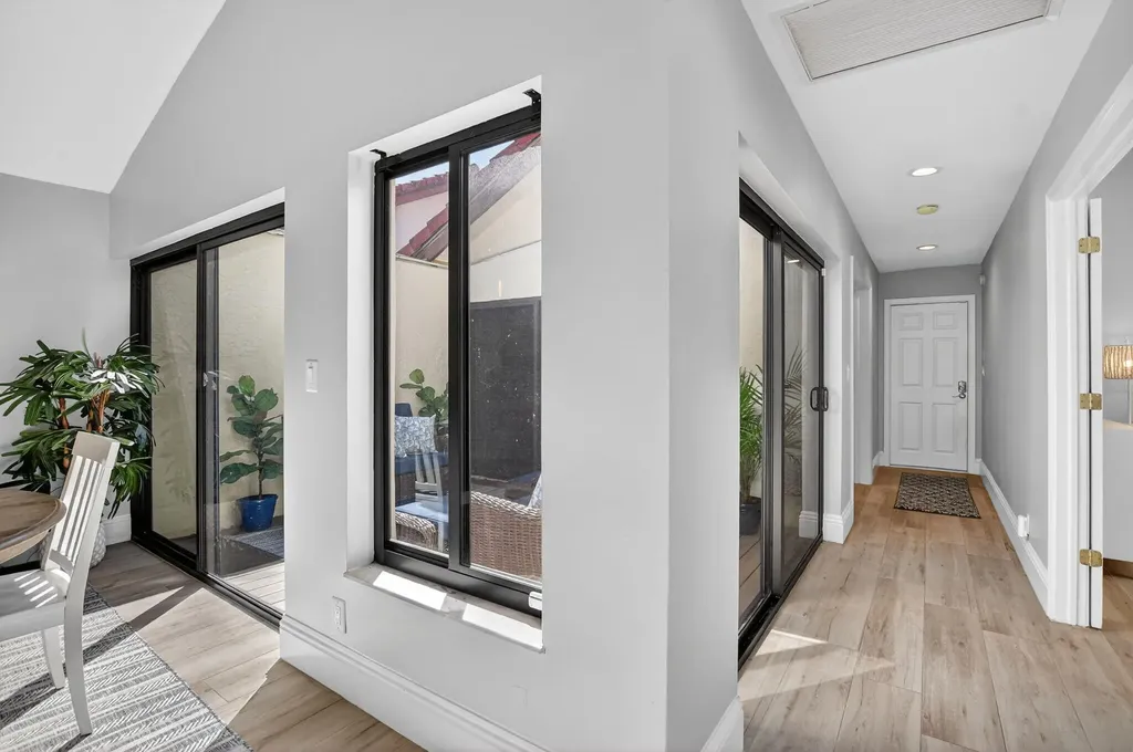 21634 Club Villa Terrace Boca Raton FL 33433