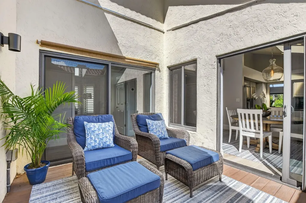 21634 Club Villa Terrace Boca Raton FL 33433