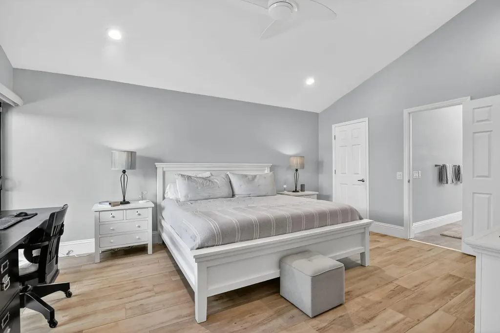 21634 Club Villa Terrace Boca Raton FL 33433