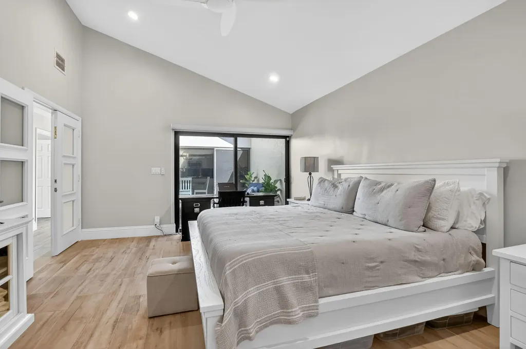 21634 Club Villa Terrace Boca Raton FL 33433