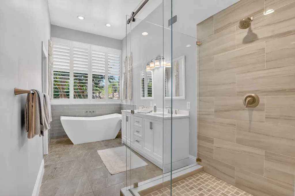 21634 Club Villa Terrace Boca Raton FL 33433