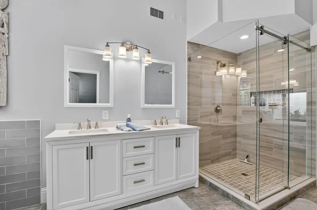 21634 Club Villa Terrace Boca Raton FL 33433