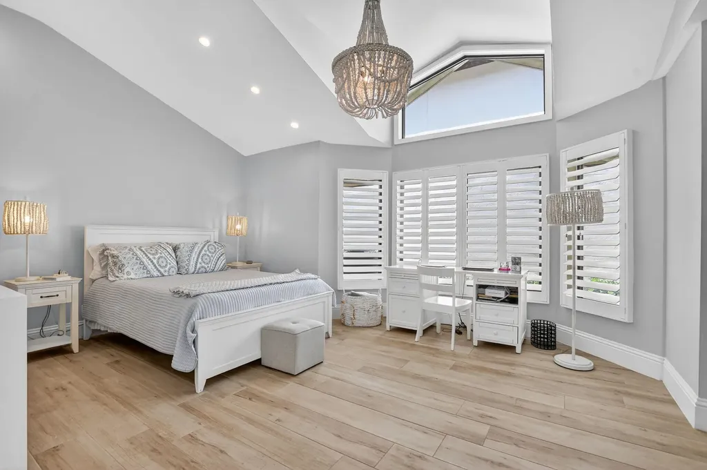 21634 Club Villa Terrace Boca Raton FL 33433