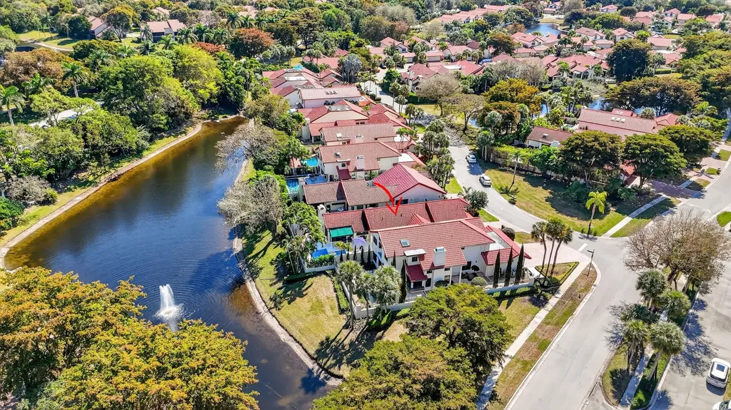 21634 Club Villa Terrace Boca Raton FL 33433