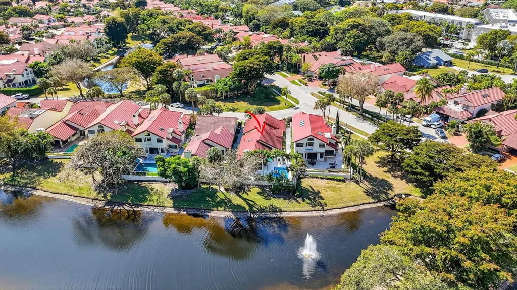 21634 Club Villa Terrace Boca Raton FL 33433