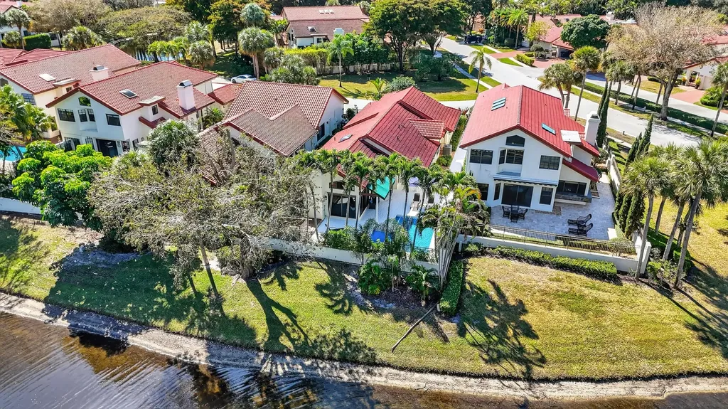 21634 Club Villa Terrace Boca Raton FL 33433