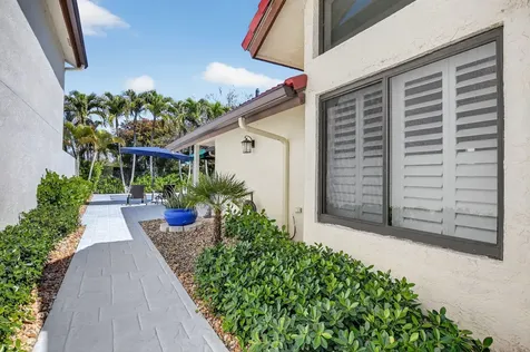 21634 Club Villa Terrace Boca Raton FL 33433
