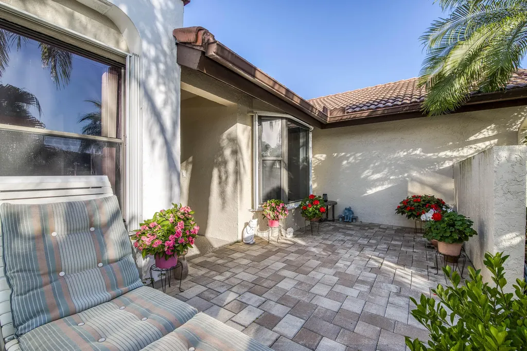 8178 Mooring Circle Boynton Beach FL 33472