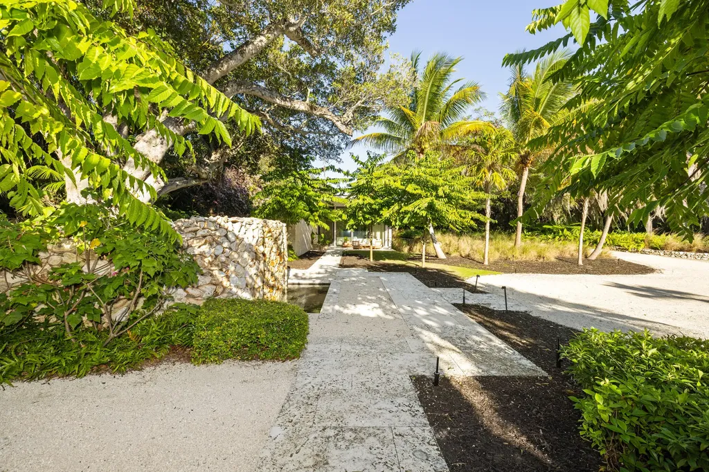 109 S River Road Sewalls Point FL 34996