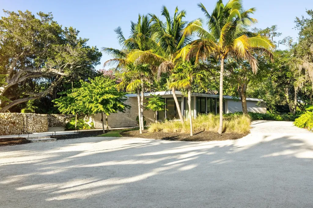 109 S River Road Sewalls Point FL 34996