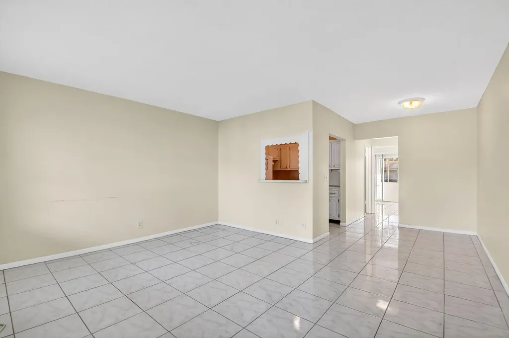 46 Waltham B West Palm Beach FL 33417