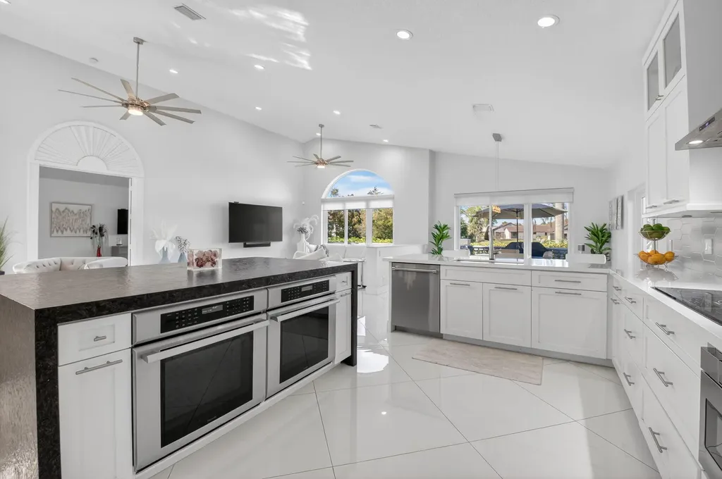 936 Greensward Lane Delray Beach FL 33445