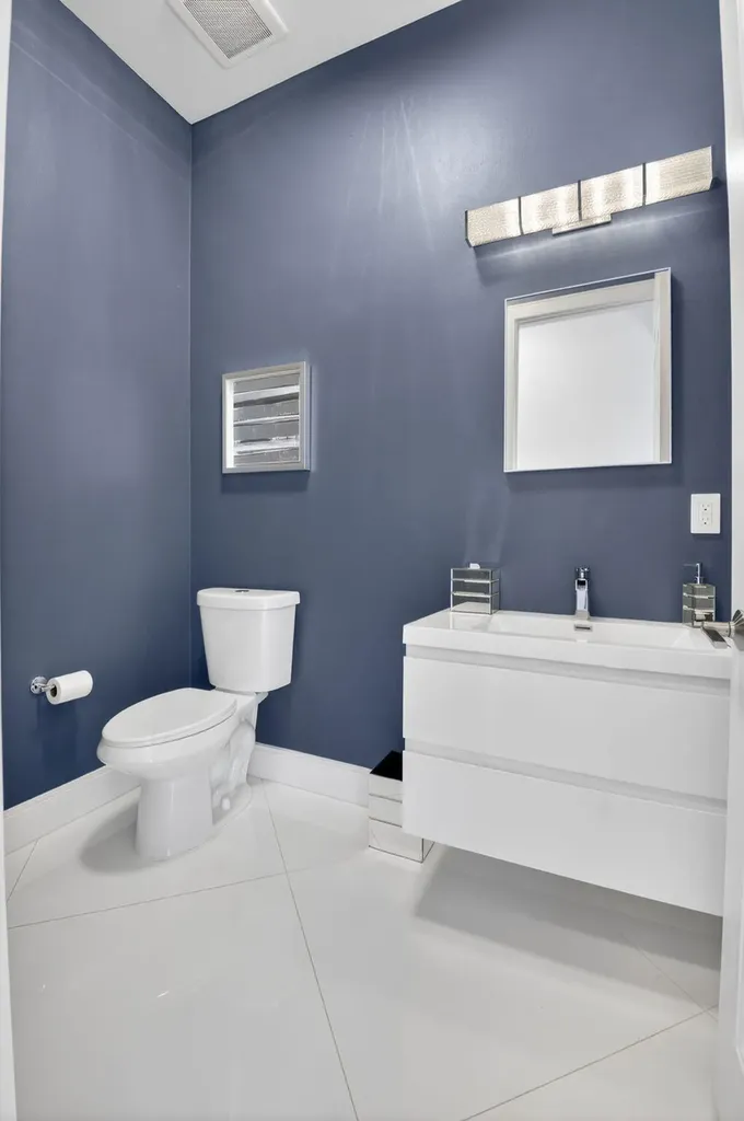 936 Greensward Lane Delray Beach FL 33445