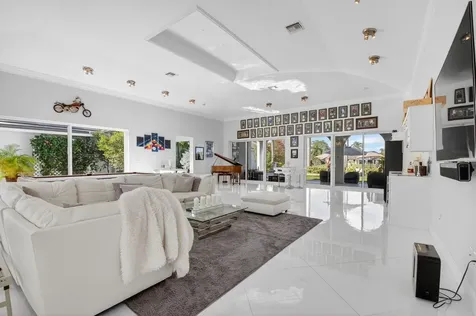936 Greensward Lane Delray Beach FL 33445