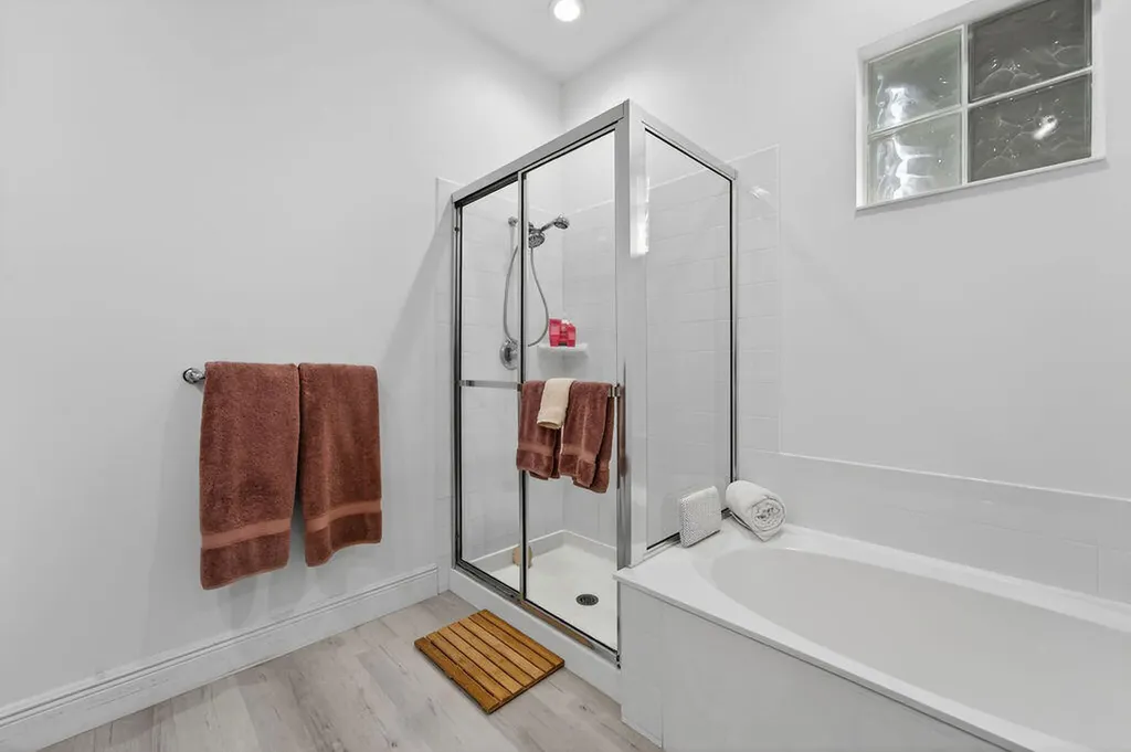 102 Bonaire Lane Jupiter FL 33458