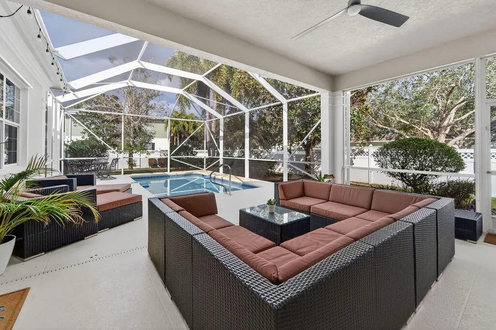 102 Bonaire Lane Jupiter FL 33458