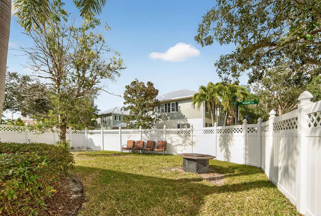 102 Bonaire Lane Jupiter FL 33458