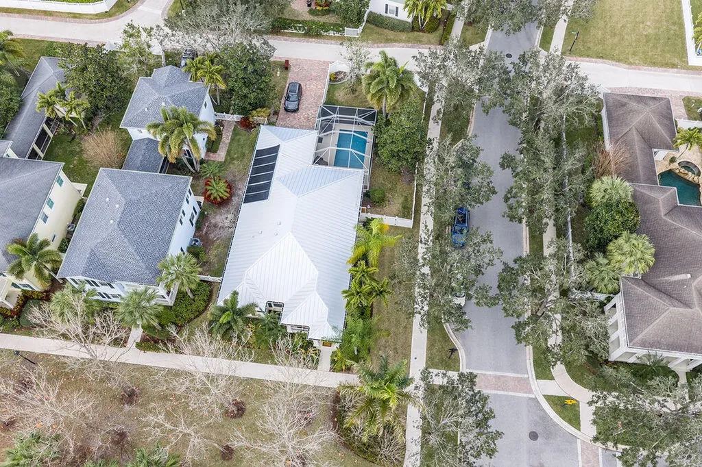 102 Bonaire Lane Jupiter FL 33458