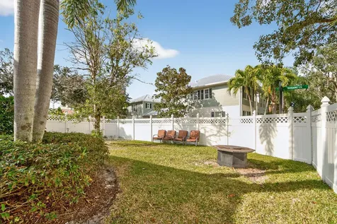 102 Bonaire Lane Jupiter FL 33458