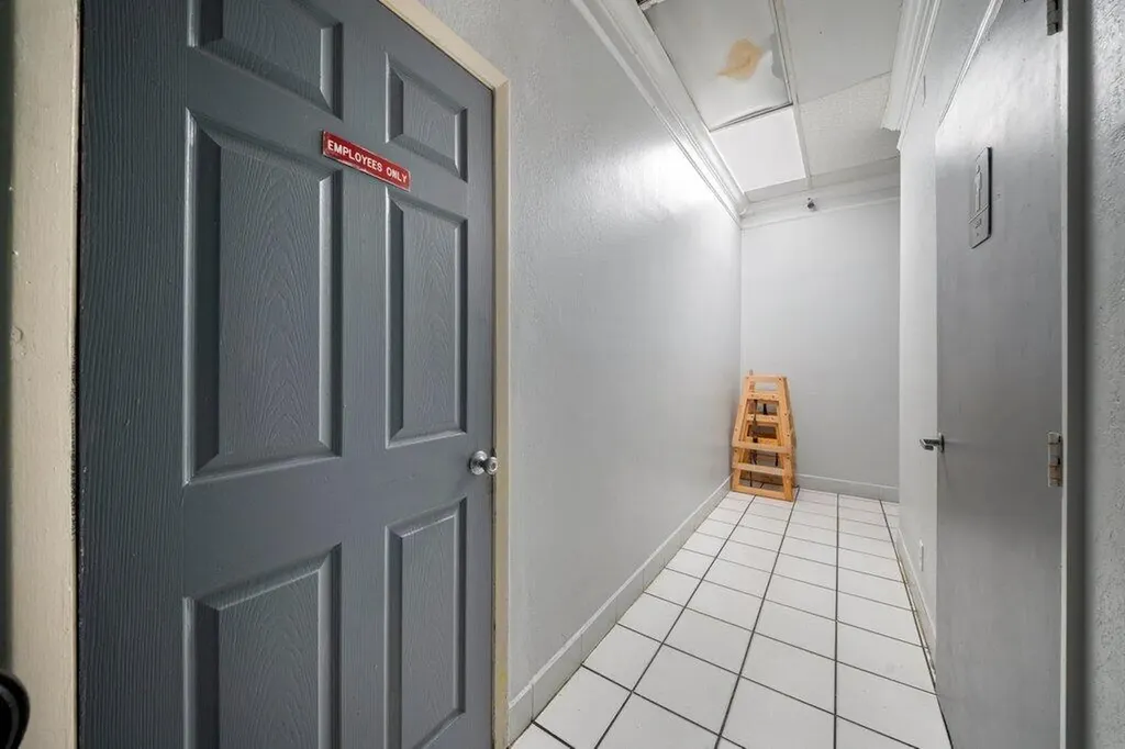 3092 S Jog Road Greenacres FL 33463