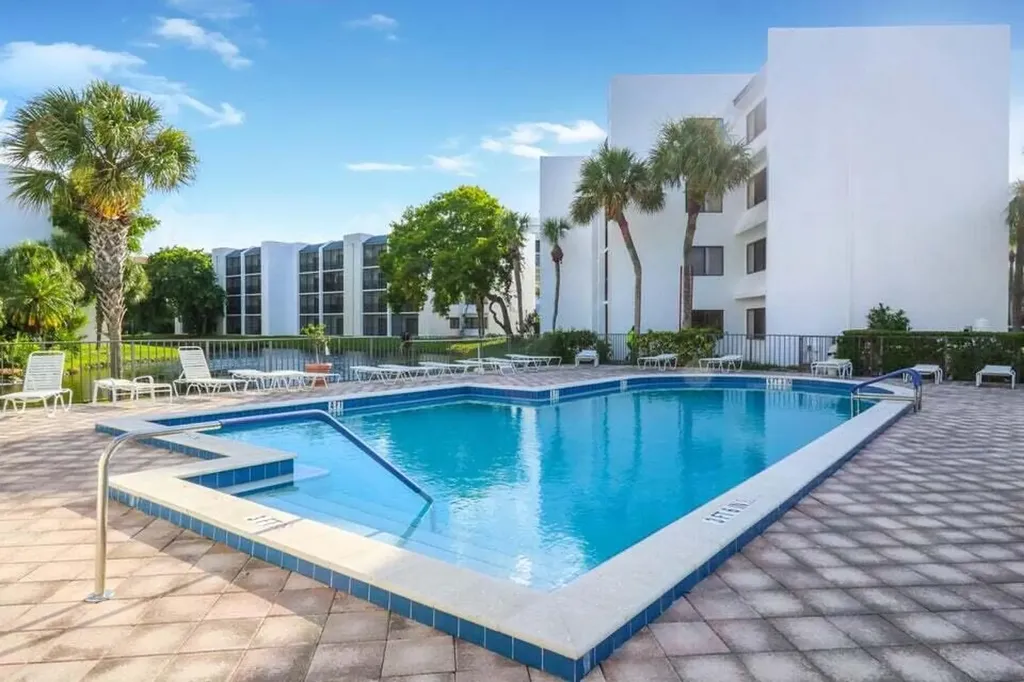 1605 S Us Highway 1 Jupiter FL 33477