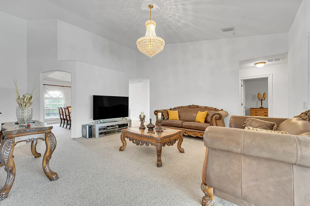 1402 SW Doe Court Port St Lucie FL 34953