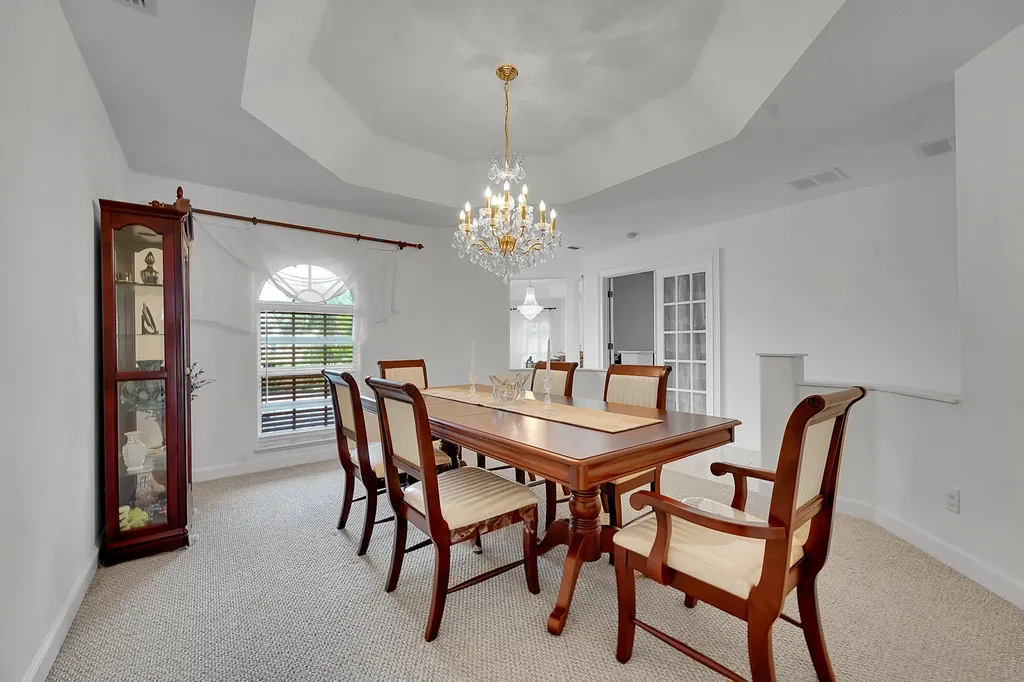 1402 SW Doe Court Port St Lucie FL 34953