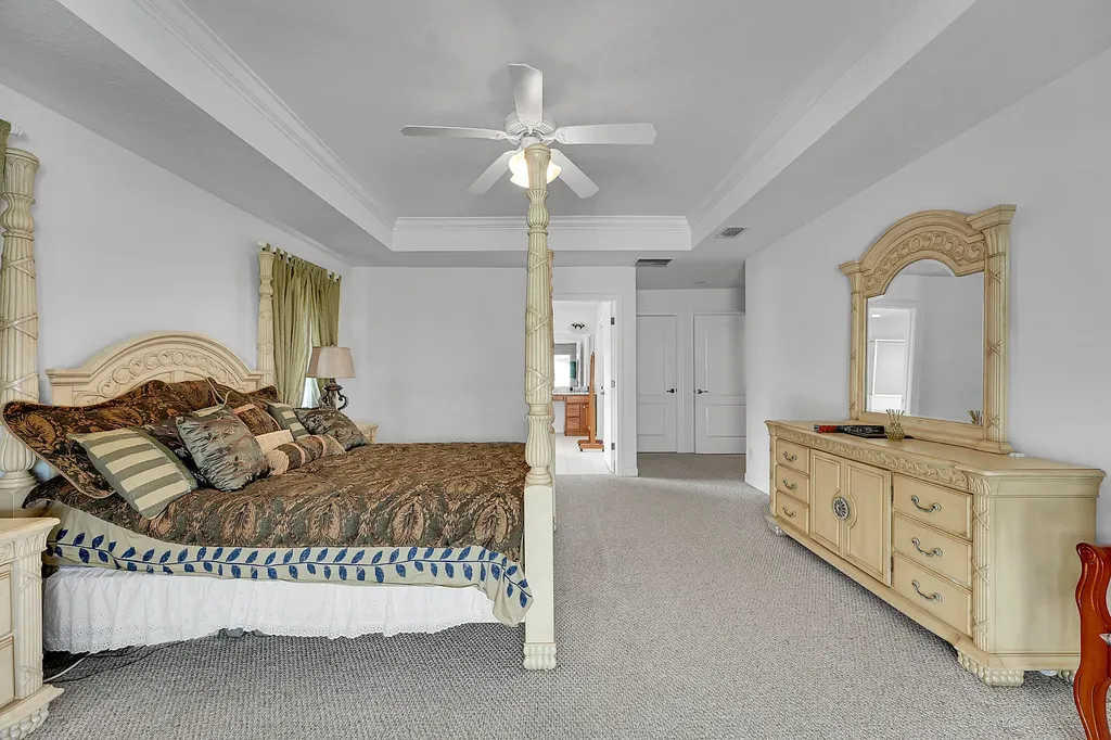 1402 SW Doe Court Port St Lucie FL 34953