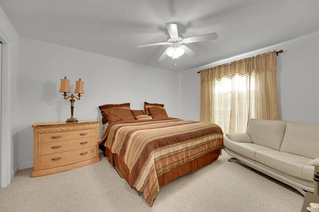 1402 SW Doe Court Port St Lucie FL 34953