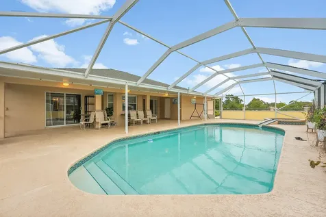 1402 SW Doe Court Port St Lucie FL 34953
