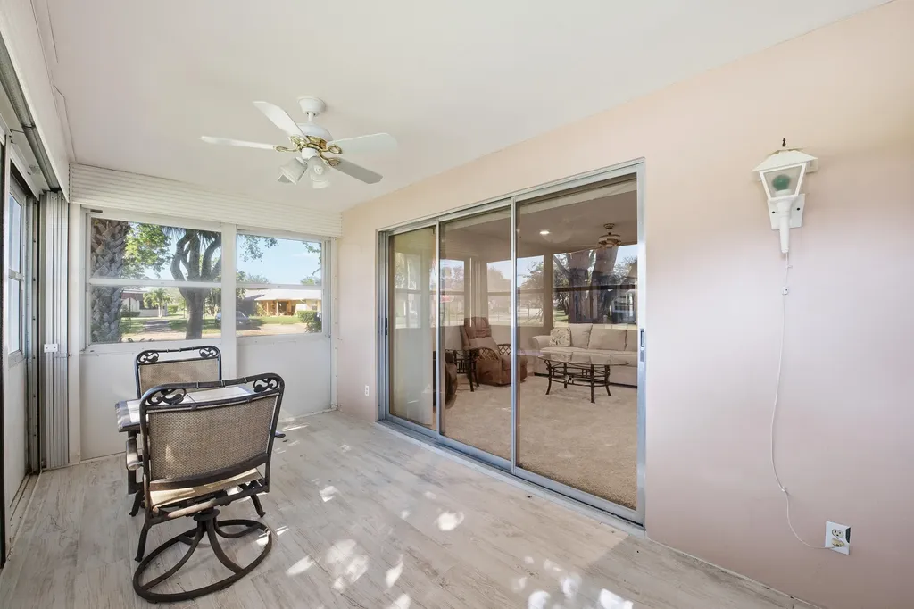 461 Holyoke Lane Lake Worth FL 33467