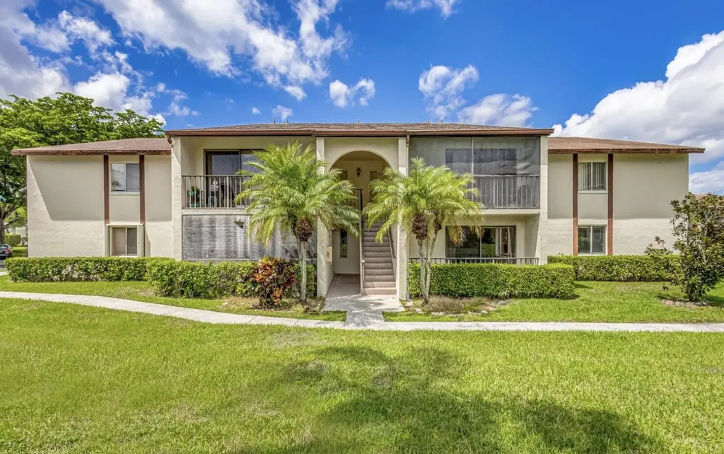 4821 Sable Pine Circle West Palm Beach FL 33417
