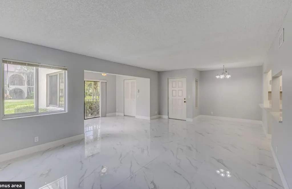 4821 Sable Pine Circle West Palm Beach FL 33417