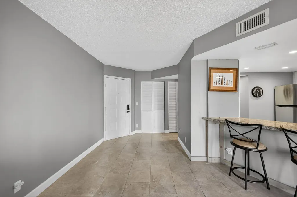 1605 S Us Highway 1 Jupiter FL 33477