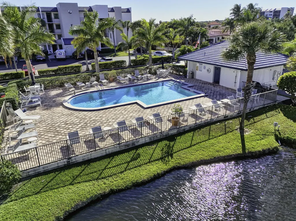 1605 S Us Highway 1 Jupiter FL 33477