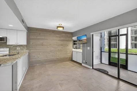 1605 S Us Highway 1 Jupiter FL 33477