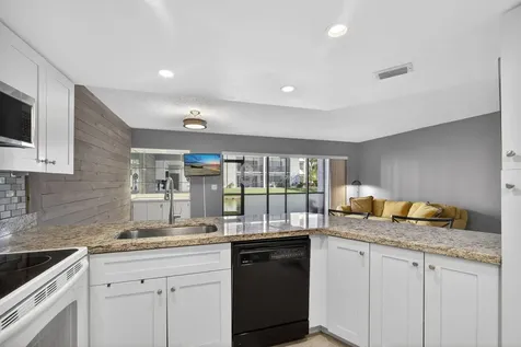 1605 S Us Highway 1 Jupiter FL 33477