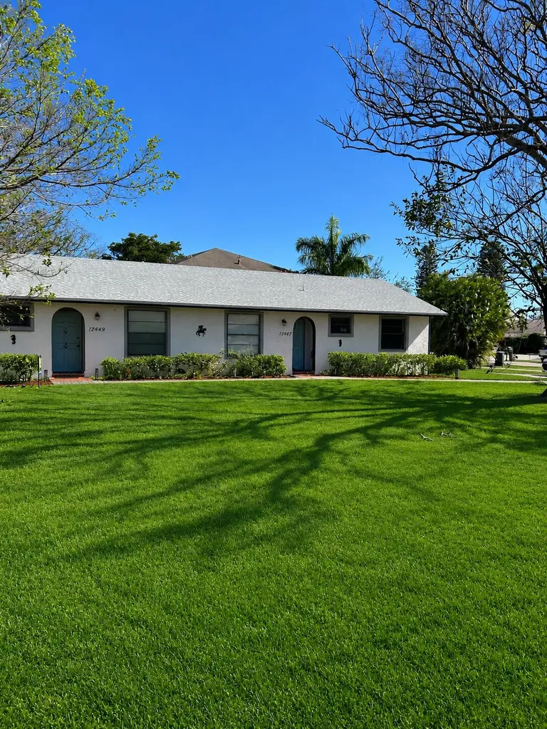 12449 Westhampton Circle Wellington FL 33414