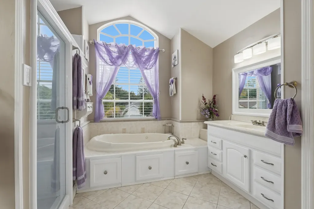 2805 Foxhall Drive E West Palm Beach FL 33417